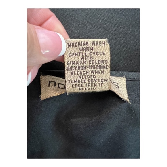 โจ EUC NOTATIONS Black Silky Basic Tank Top | Womenโs Sz 1X - Picture 7 of 7